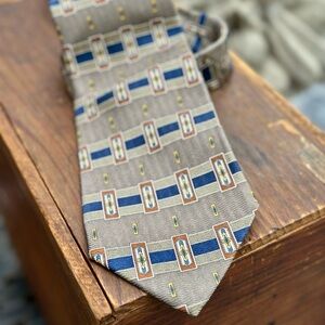 Geoffrey Beene Rectangular Pattern Tie in Tan and Blue